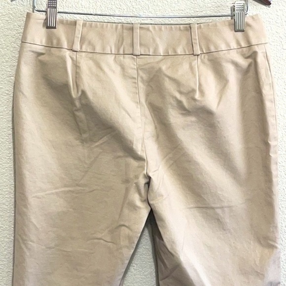 Halogen Taylor Fit Khaki Capris Pants - Picture 6 of 13